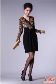 正品外貿服飾 高品質貨源，低價折扣批發零售