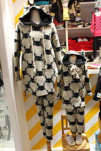 韓國東大門時(shí)尚服飾批發(fā)與零售，直發(fā)中國，期待合作共贏